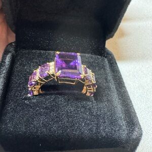 18k YG  .18ct Natural Diamond , Round Brilliant  Cut Amethyst 5ctw Ring Sz 7